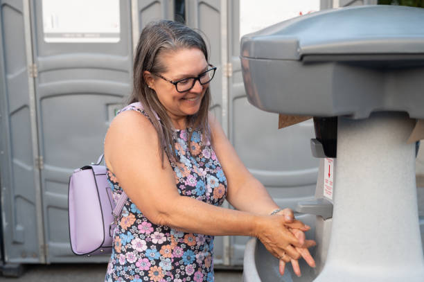 Best High-end porta potty rental  in Clearwater, KS